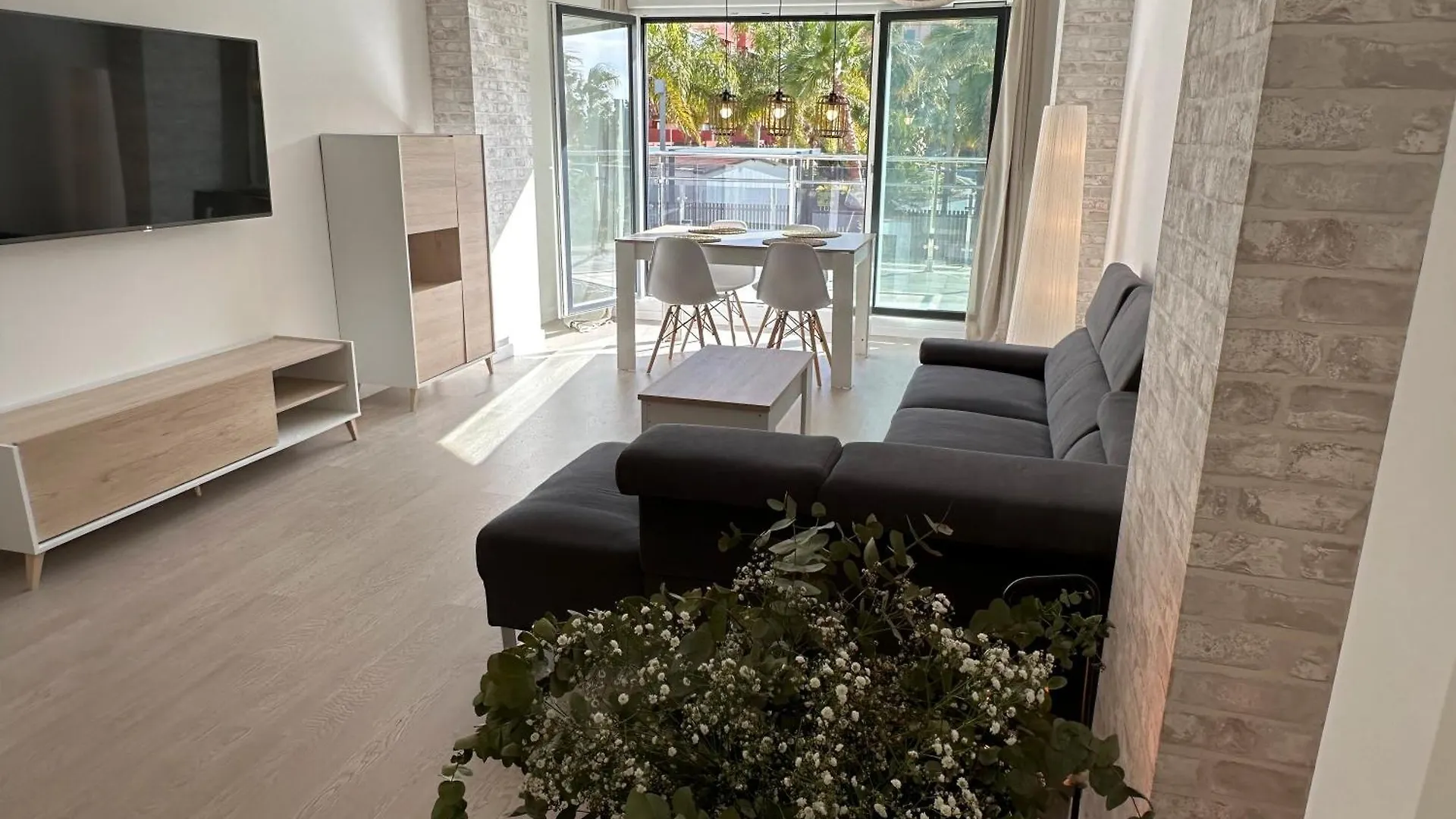 Paraiso Tropical Motril Apartment