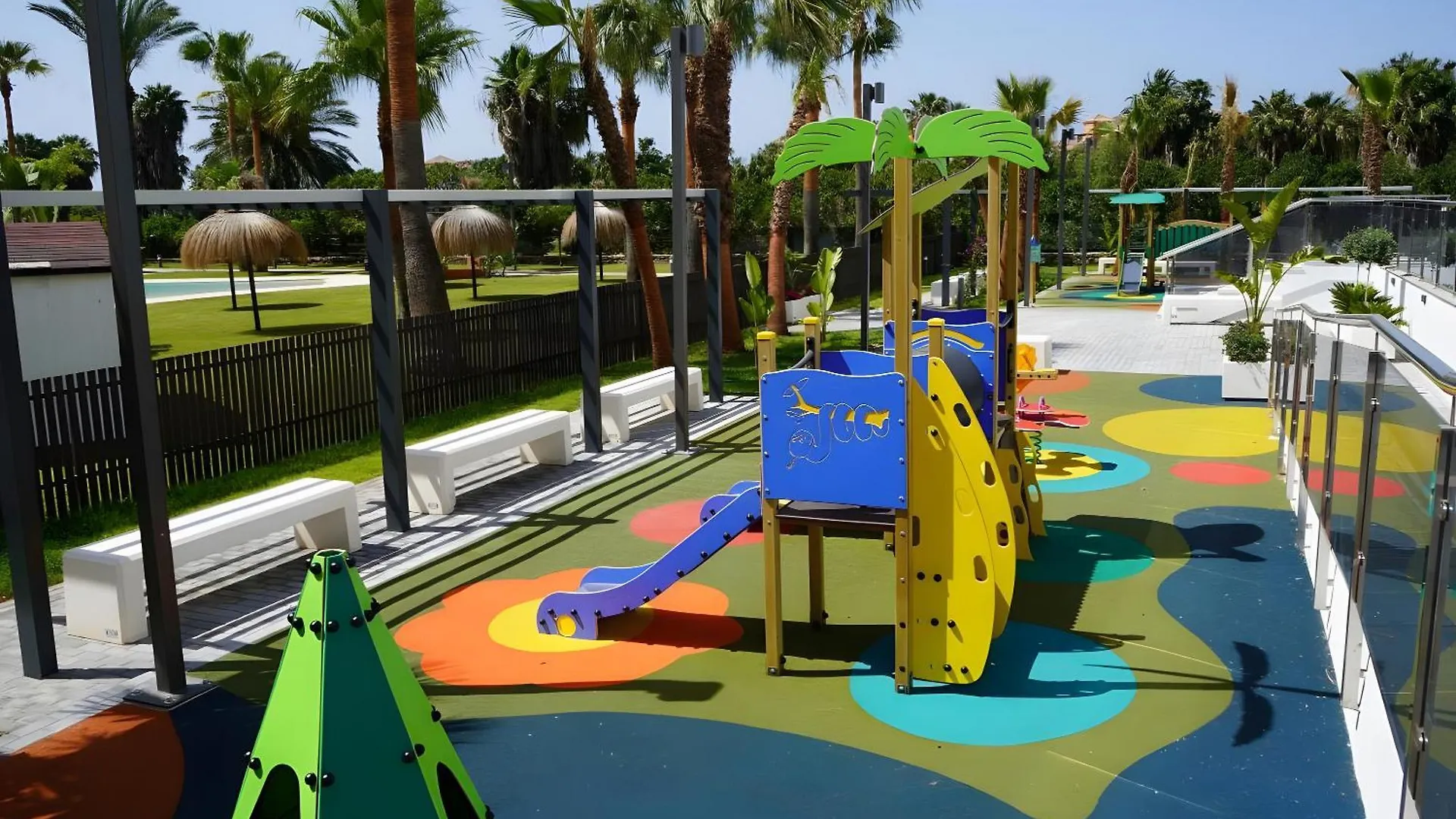 Paraiso Tropical Motril Apartment